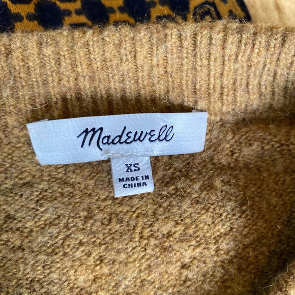 Madewell Yellow Pullover Sweater Buttons wool - Picture 6 of 7